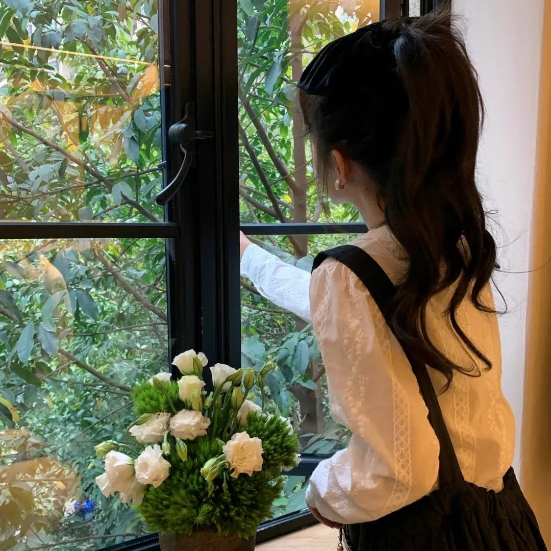 岗上花开